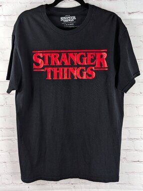 Stranger Things Logo Graphic Tee L